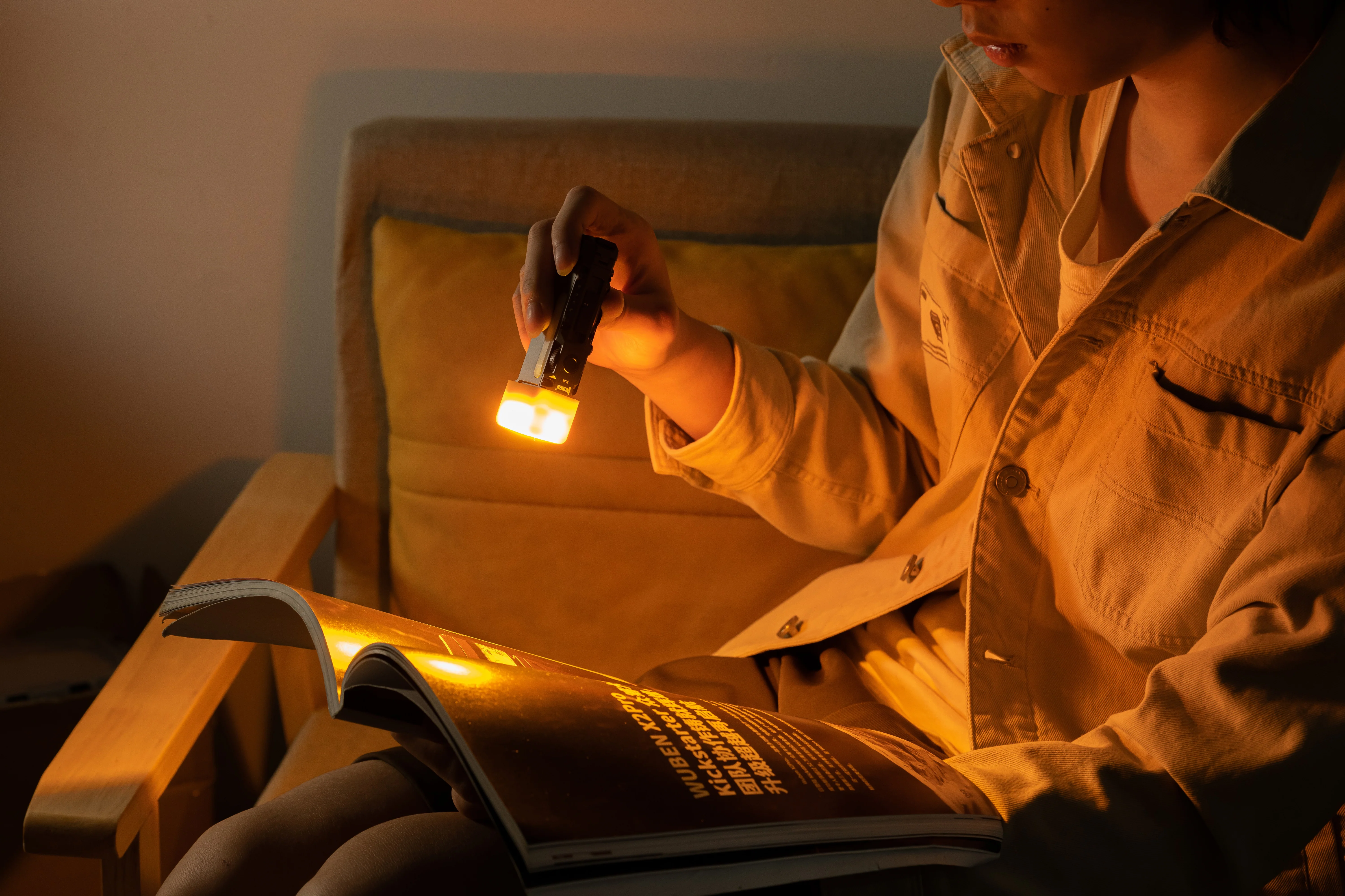 Wuben X4 Kompakte Multifunktions-Taschenlampe - Image 39